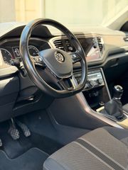 Volkswagen T-Roc 2018 1.0 TSI 115PS ADVANCE-thumb-9