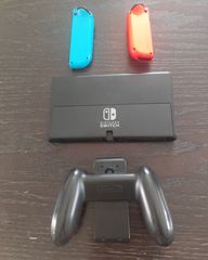 Nintendo Switch OLED-thumb-1