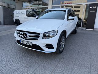 Mercedes-Benz GLC 250 2015 4MATIC-thumb-3