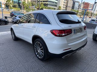 Mercedes-Benz GLC 250 2015 4MATIC-thumb-4