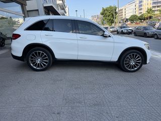 Mercedes-Benz GLC 250 2015 4MATIC-thumb-10
