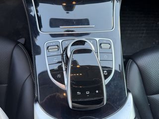 Mercedes-Benz GLC 250 2015 4MATIC-thumb-25