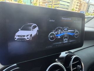 Mercedes-Benz GLC 250 2015 4MATIC-thumb-31