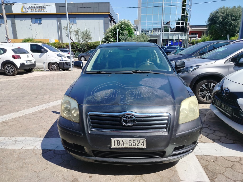 Toyota Avensis 2004