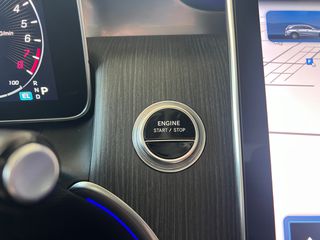 Mercedes-Benz GLC 300 2024 AMG 300e plug in-thumb-42