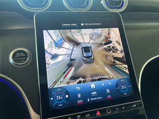 Mercedes-Benz GLC 300 2024 AMG 300e plug in-thumb-27