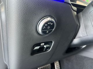 Mercedes-Benz GLC 300 2024 AMG 300e plug in-thumb-43