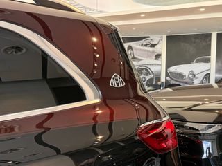Mercedes-Benz GLS 600 2024 MAYBACH Two-Tone Full Options-thumb-8