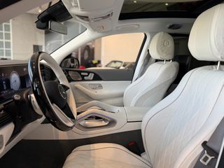 Mercedes-Benz GLS 600 2024 MAYBACH Two-Tone Full Options-thumb-43