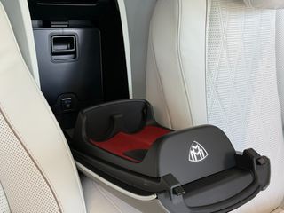 Mercedes-Benz GLS 600 2024 MAYBACH Two-Tone Full Options-thumb-48