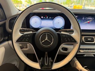 Mercedes-Benz GLS 600 2024 MAYBACH Two-Tone Full Options-thumb-20