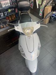 Piaggio FLY 150 4T 2009-thumb-11