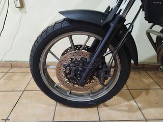 Bmw F 700 GS 2012-thumb-4