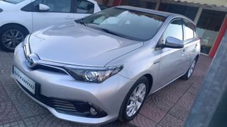 Toyota Auris 2018 ΜΗΔΕΝΙΚΑ ΤΕΛΗ - ΠΡΩΤΟ ΧΕΡΙ 1.8 HYBRID AYTOMATO FULL EXTRA