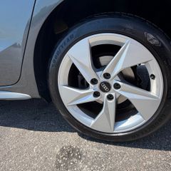 Audi A3 2022 40 tfsi e S-line-thumb-7