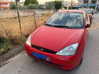 Ford Focus 2001-thumb-1