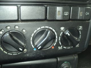 Volkswagen Passat 1989-thumb-10