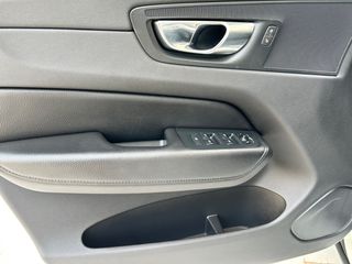 Volvo XC 60 2020 Β4 AWD MOMENTUM-thumb-22