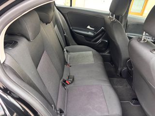 Mercedes-Benz A 160 2020-thumb-46