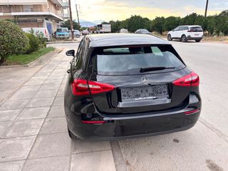 Mercedes-Benz A 160 2020-thumb-15