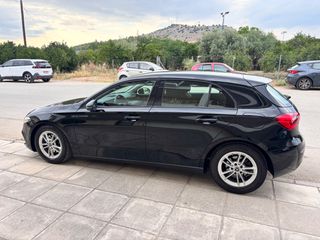 Mercedes-Benz A 160 2020-thumb-19