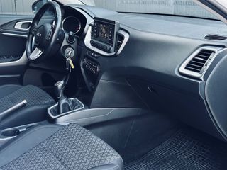 Kia Ceed / cee'd 2022 COMFORT 3 ΧΡΟΝΙΑ ΕΓΓΥΗΣΗ-thumb-15
