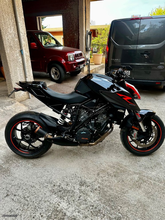 KTM 1290 Super Duke R 2018 Με όλα τα προγράμματα