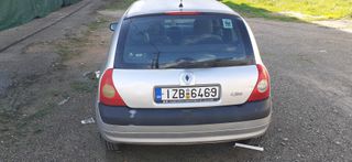 Renault Clio 2006-thumb-5