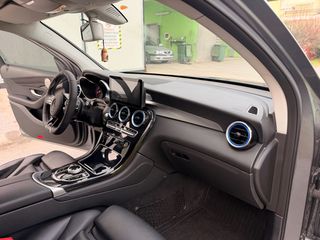 Mercedes-Benz GLC 250 2017 4MATIC 9G-TRONIC AMG LINE-thumb-23