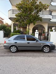 Hyundai Accent 2004