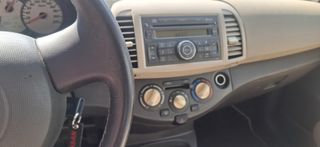 Nissan Micra 2009-thumb-11