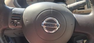 Nissan Micra 2009-thumb-15