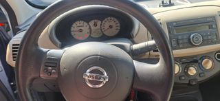 Nissan Micra 2009-thumb-16