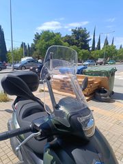 Πωλείται κοντός ανεμοθωρακας κομπλέ με βάσεις + extra προέκταση ανεμοθώρακα γνήσιος.