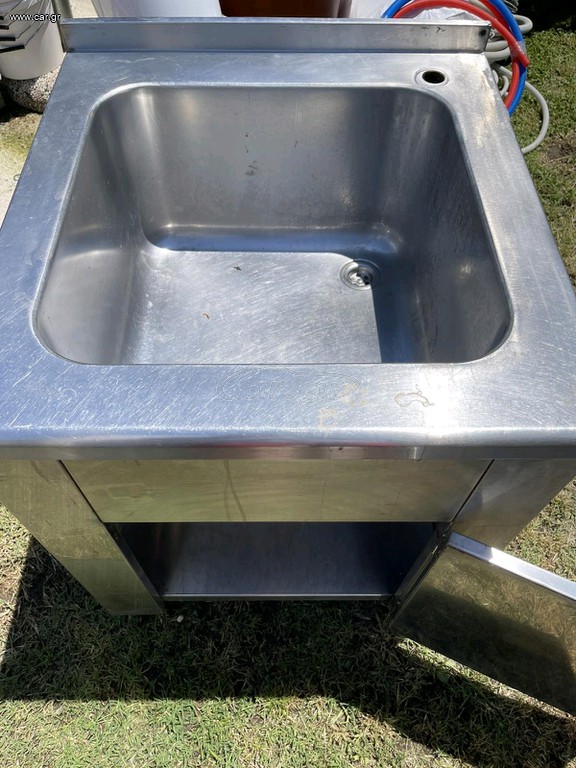 inox ντουλάπι και νεροχύτης
