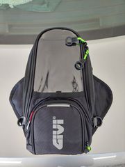 TANK BAG GIVI ΜΑΓΝΗΤΙΚΟ BLACK 6L