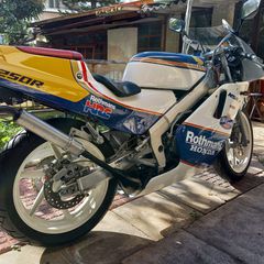 Honda NSR 250 1988-thumb-1