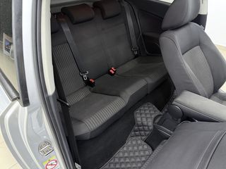Volkswagen Polo 2012 1.2 TSI R-LINE 105PS-thumb-38