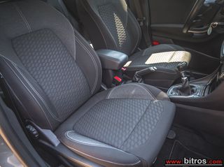 Ford Puma 2023 1.0 EcoBoost MHEV Hybrid 125hp TITANIUM 0e ΤΕΛΗ!!!-thumb-7