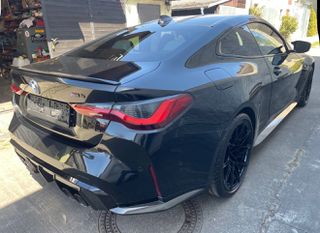 Bmw M4 2022 COMPETITION-thumb-2