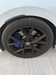 Volkswagen Golf 2023 R-thumb-6