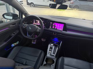 Volkswagen Golf 2023 R-thumb-9