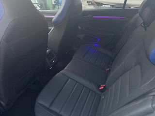Volkswagen Golf 2023 R-thumb-10