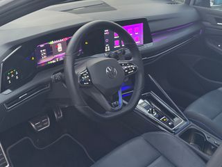 Volkswagen Golf 2023 R-thumb-14
