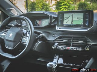 Peugeot 208 2022 1.2 100HP  ALLURE BUSINESS-thumb-16