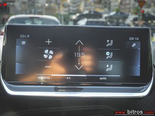Peugeot 208 2022 1.2 100HP  ALLURE BUSINESS-thumb-28