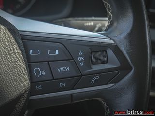 Seat Leon 2021 1.0 TSI 115hp GR!-thumb-19