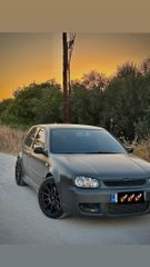 Volkswagen Golf 2000 4 k04