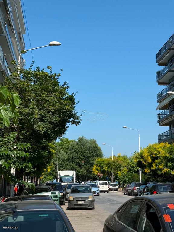 ΠΩΛΕΙΤΑΙ ΚΟΜΜΩΤΗΡΙΟ ΕΠΙΧΕΙΡΗΣΗ