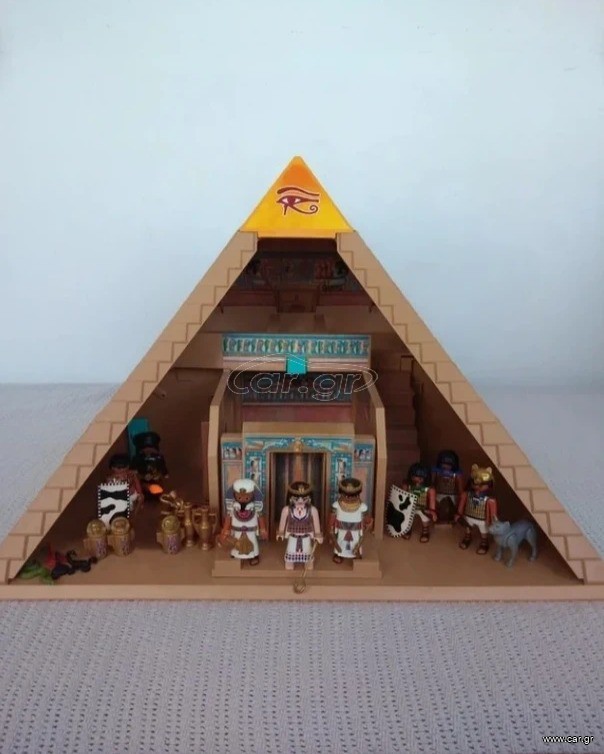 Πυραμίδα Playmobil
